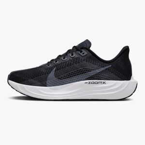 Nike Pegasus Plus in Black and Platinum